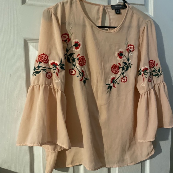 Pink long sleeve with flowers. Primark size 6 - Picture 1 of 3